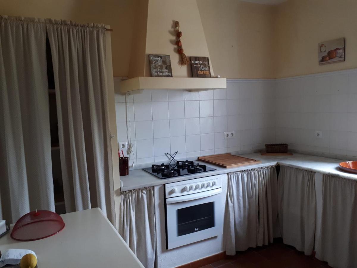 Ferienhaus Casa Ela Pedro - Hinojos 4 Zi - 8 Betten, Kinder Willkommen Bagian luar foto